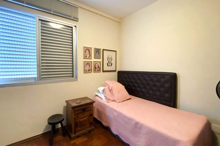 Apartamento para alugar com 180m², 3 quartos e 2 vagasQuarto 2