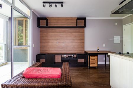 Sala de apartamento para alugar com 1 quarto, 35m² em Real Parque, São Paulo