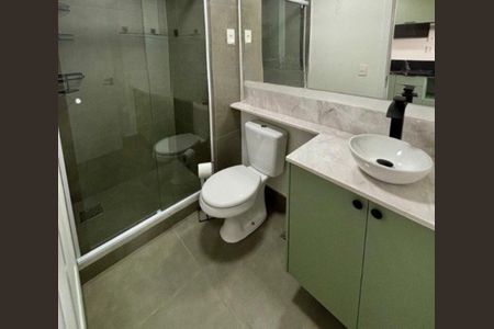 Banheiro  de kitnet/studio para alugar com 1 quarto, 27m² em Cidade Baixa, Porto Alegre