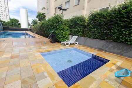 Apartamento para alugar com 44m², 2 quartos e 1 vagaÁrea comum - Piscina