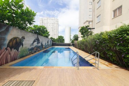 Apartamento para alugar com 44m², 2 quartos e 1 vagaÁrea comum - Piscina