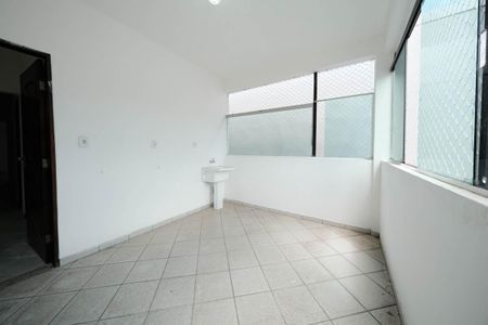 Casa para alugar com 100m², 2 quartos e sem vagaÁrea de Serviço