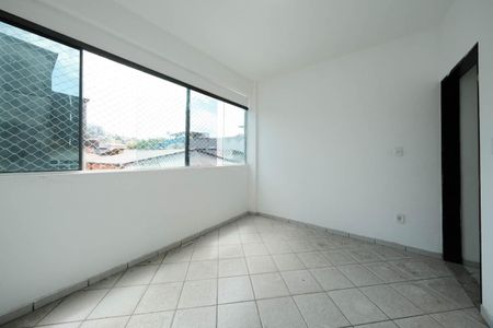 Casa para alugar com 100m², 2 quartos e sem vagaÁrea de Serviço