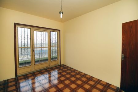 Casa à venda com 386m², 4 quartos e 2 vagasQuarto 1