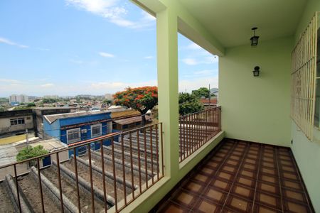 Casa à venda com 386m², 4 quartos e 2 vagasVaranda do Quarto 1