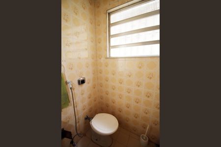 Casa à venda com 386m², 4 quartos e 2 vagasBanheiro 1º piso