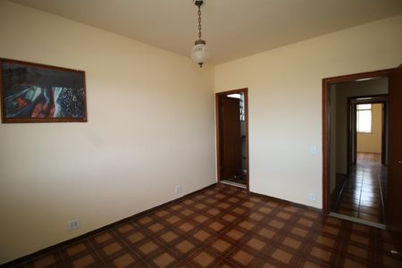 Casa à venda com 386m², 4 quartos e 2 vagasQuarto 2 - Suíte