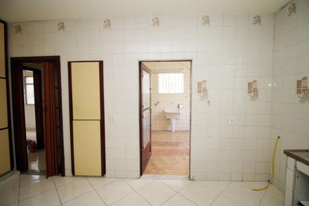 Casa à venda com 386m², 4 quartos e 2 vagasCozinha