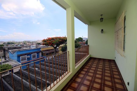 Casa à venda com 386m², 4 quartos e 2 vagasVaranda do Quarto 1