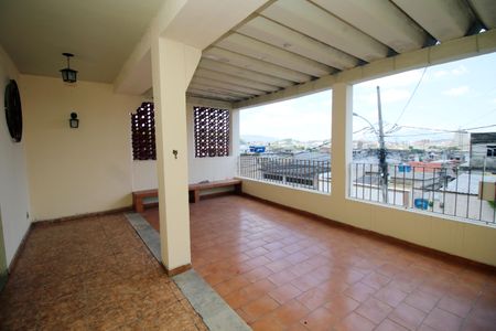 Casa à venda com 386m², 4 quartos e 2 vagasVaranda da Sala