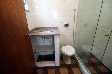 Casa à venda com 386m², 4 quartos e 2 vagasBanheiro da Suíte