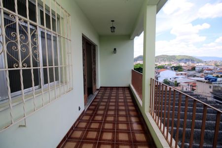 Casa à venda com 386m², 4 quartos e 2 vagasVaranda do Quarto 1