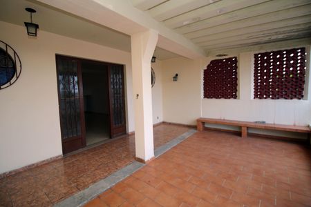 Casa à venda com 386m², 4 quartos e 2 vagasVaranda da Sala