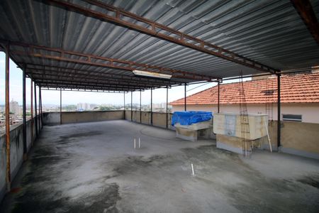 Casa à venda com 386m², 4 quartos e 2 vagasTerraço