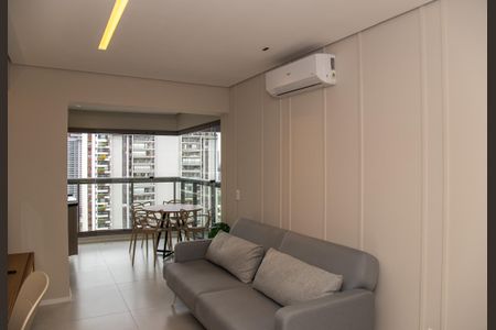 Sala de apartamento à venda com 2 quartos, 67m² em Jardim das Acacias, São Paulo