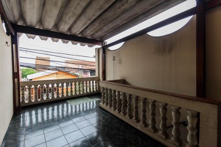 Casa à venda com 90m², 3 quartos e 1 vagaVaranda