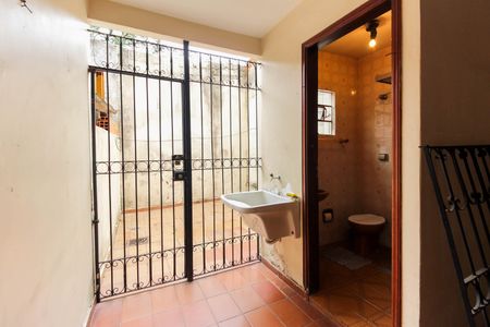 Casa à venda com 90m², 3 quartos e 1 vagaÁrea de Serviço