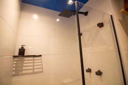 Studio para alugar com 25m², 1 quarto e sem vaga Studio para alugar com 25m², 1 quarto e sem vagaBanheiro