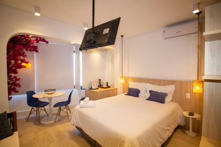 Sala / Quarto - Studio de kitnet/studio à venda com 1 quarto, 25m² em Jardim das Acacias, São Paulo