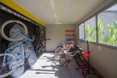 Studio para alugar com 25m², 1 quarto e sem vaga Studio para alugar com 25m², 1 quarto e sem vagaÁrea comum - Bicicletario