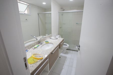 Apartamento para alugar com 79m², 2 quartos e 1 vagaBanheiro da Suíte