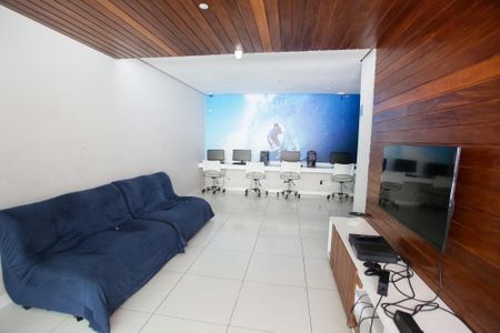 Apartamento para alugar com 79m², 2 quartos e 1 vagaLam house