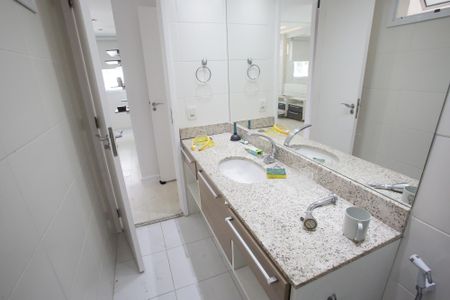 Apartamento para alugar com 79m², 2 quartos e 1 vagaBanheiro da Suíte