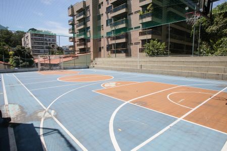 Apartamento para alugar com 79m², 2 quartos e 1 vagaQuadra