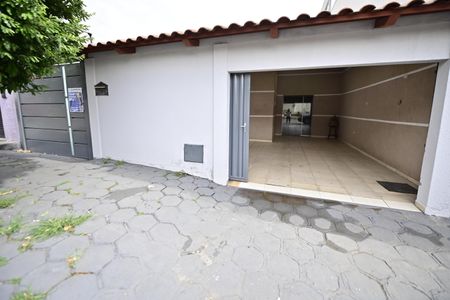 Casa para alugar com 3 quartos, 200m² em Setor Vila João Vaz, Goiânia