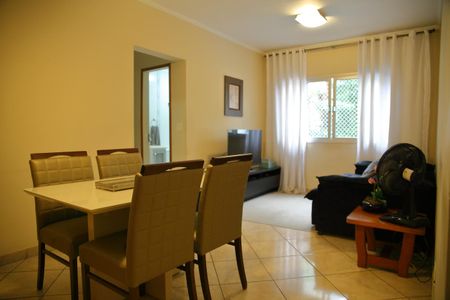 Sala de apartamento para alugar com 2 quartos, 65m² em Chácara Sergipe, São Bernardo do Campo