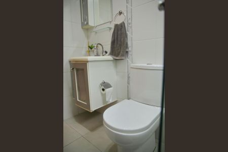 Apartamento para alugar com 65m², 2 quartos e 1 vagaBanheiro 