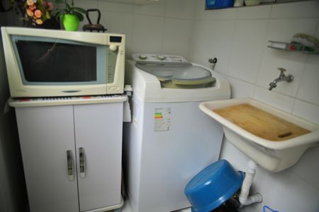 Apartamento para alugar com 65m², 2 quartos e 1 vagaÁrea de Serviço