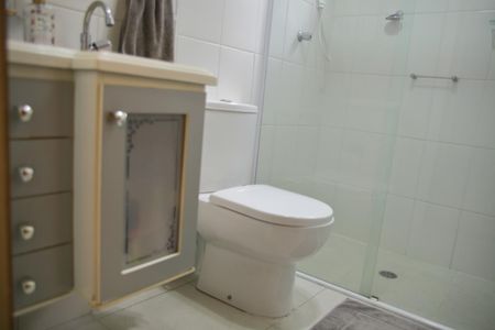 Apartamento para alugar com 65m², 2 quartos e 1 vagaBanheiro 