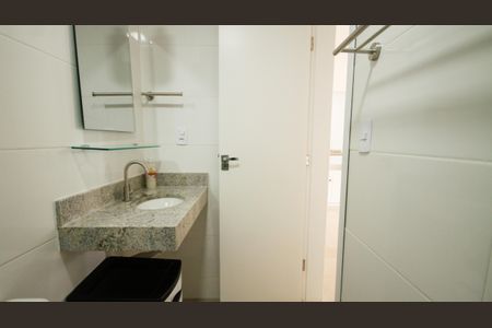 Banheiro Social de apartamento para alugar com 2 quartos, 73m² em Nova Mirim, Praia Grande