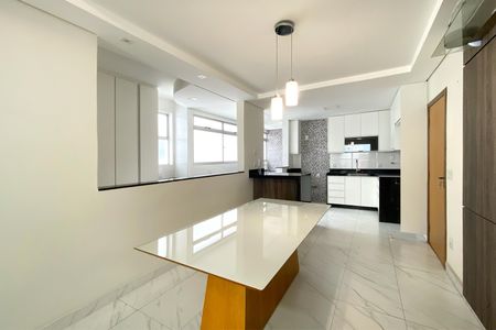 Apartamento à venda com 200m², 4 quartos e 3 vagasSala de Jantar