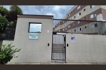 Apartamento para alugar com 47m², 2 quartos e 1 vaga Apartamento para alugar com 47m², 2 quartos e 1 vagaFachada