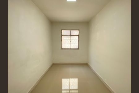 Apartamento à venda com 2 quartos, 45m² em Tomás Coelho, Rio de Janeiro