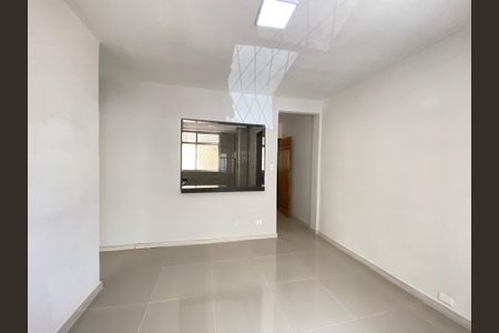 Apartamento à venda com 45m², 2 quartos e 1 vaga Apartamento à venda com 45m², 2 quartos e 1 vagaSala
