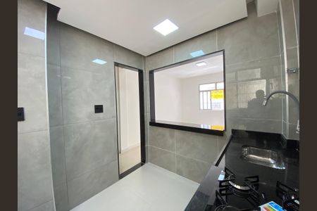 Apartamento à venda com 45m², 2 quartos e 1 vaga Apartamento à venda com 45m², 2 quartos e 1 vagaCozinha e Área de Serviço