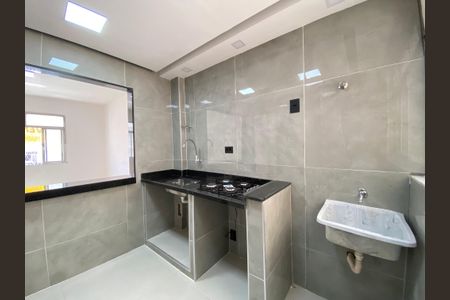 Apartamento à venda com 45m², 2 quartos e 1 vaga Apartamento à venda com 45m², 2 quartos e 1 vagaCozinha e Área de Serviço