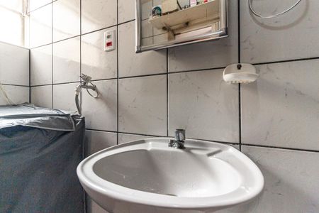 Apartamento à venda com 44m², 1 quarto e sem vaga Apartamento à venda com 44m², 1 quarto e sem vagaBanheiro