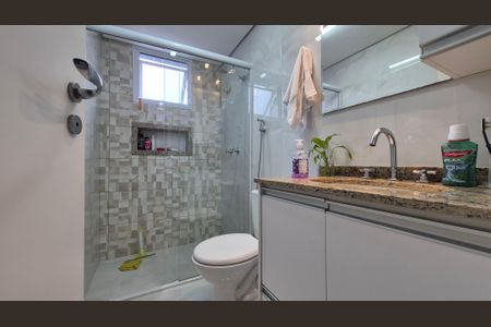 Apartamento à venda com 90m², 3 quartos e 2 vagas Apartamento à venda com 90m², 3 quartos e 2 vagasBanheiro da suíte