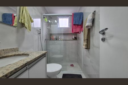 Apartamento à venda com 90m², 3 quartos e 2 vagas Apartamento à venda com 90m², 3 quartos e 2 vagasBanheiro