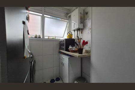 Apartamento à venda com 90m², 3 quartos e 2 vagas Apartamento à venda com 90m², 3 quartos e 2 vagasLavanderia