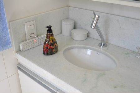 Apartamento à venda com 37m², 1 quarto e 1 vaga Apartamento à venda com 37m², 1 quarto e 1 vagaBanheiro