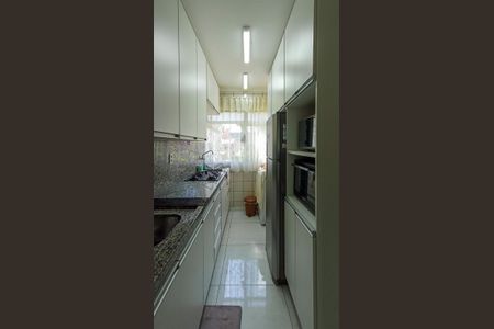Apartamento à venda com 37m², 1 quarto e 1 vaga Apartamento à venda com 37m², 1 quarto e 1 vagaCozinha