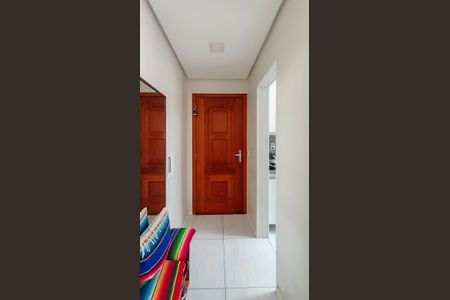 Sala - entrada  de apartamento à venda com 1 quarto, 37m² em Santo Antônio, Porto Alegre