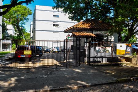 Apartamento à venda com 37m², 1 quarto e 1 vaga Apartamento à venda com 37m², 1 quarto e 1 vagaFachada