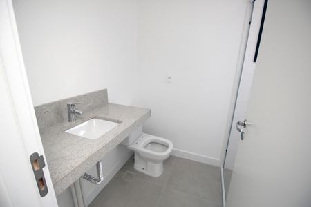 Apartamento à venda com 93m², 3 quartos e 2 vagasBanheiro da Suíte 1