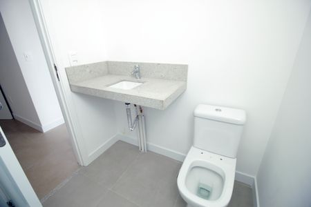 Apartamento à venda com 93m², 3 quartos e 2 vagasBanheiro da Suíte 1